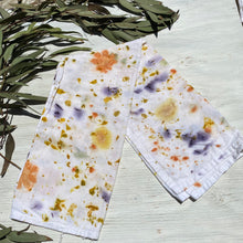 Load image into Gallery viewer, Flower Power Speckle Tea Towel
